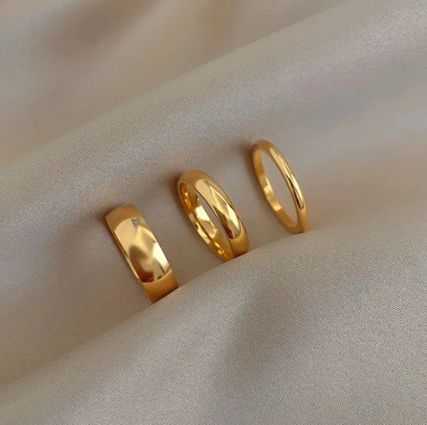 Gold Band Ring