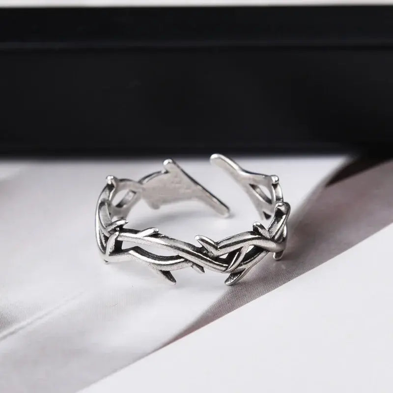 Thorn Ring