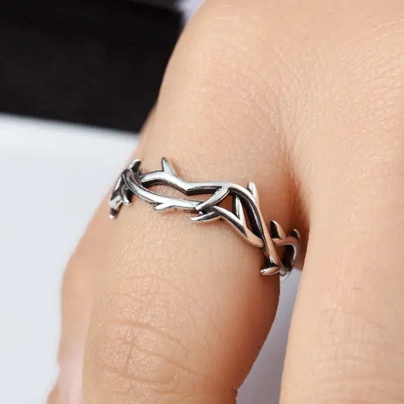 Thorn Ring