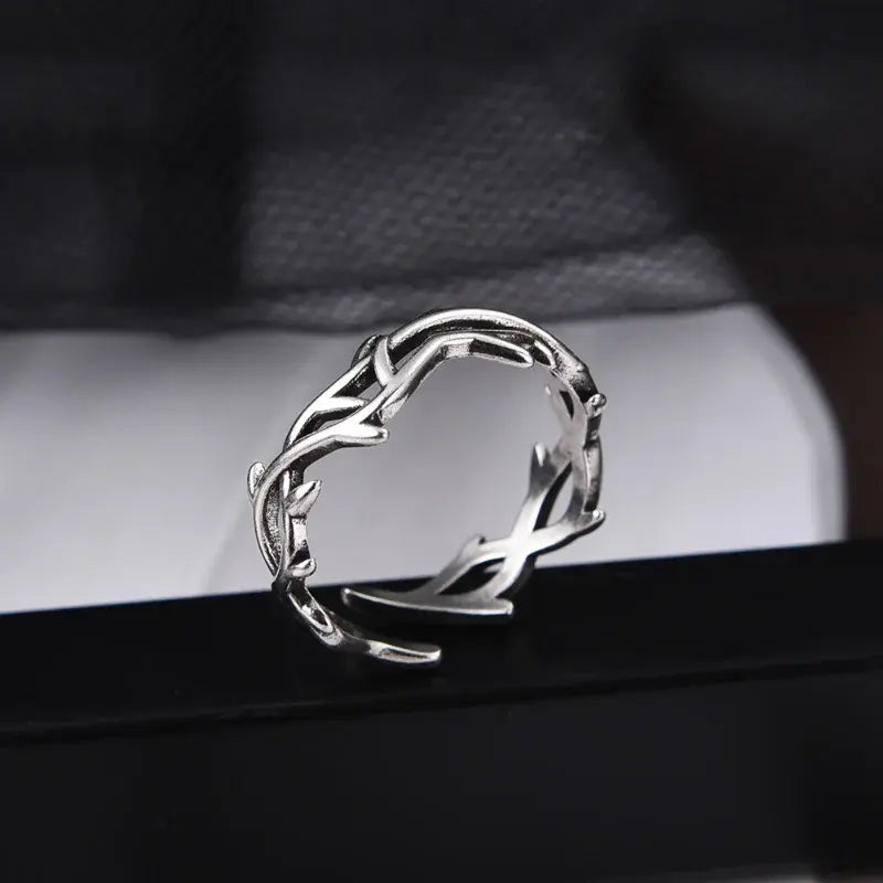 Thorn Ring