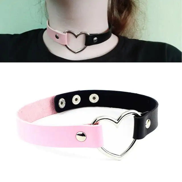 Leather Heart Ring Choker