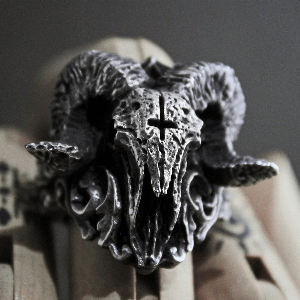 Dark Goat Skull Ring - DARK MOON