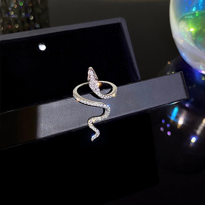 Sparkly Snake Ring - DARK MOON