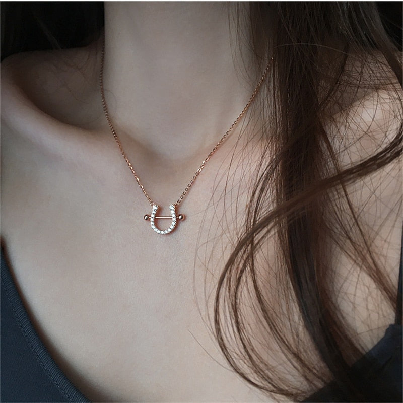 Horseshoe with Barbell Necklace - DARK MOON