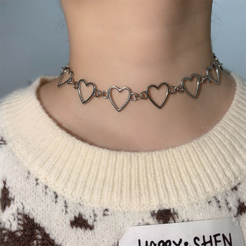 Heart Choker Necklace - DARK MOON