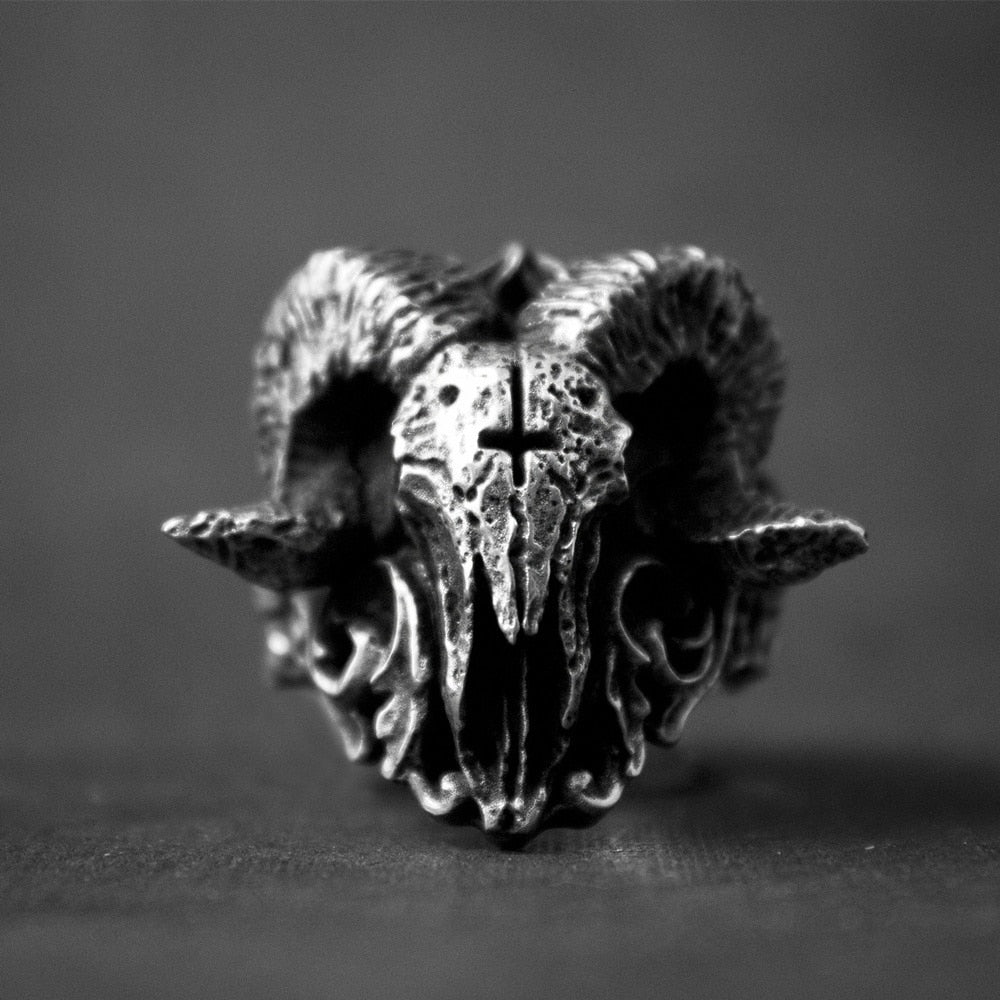 Dark Goat Skull Ring - DARK MOON