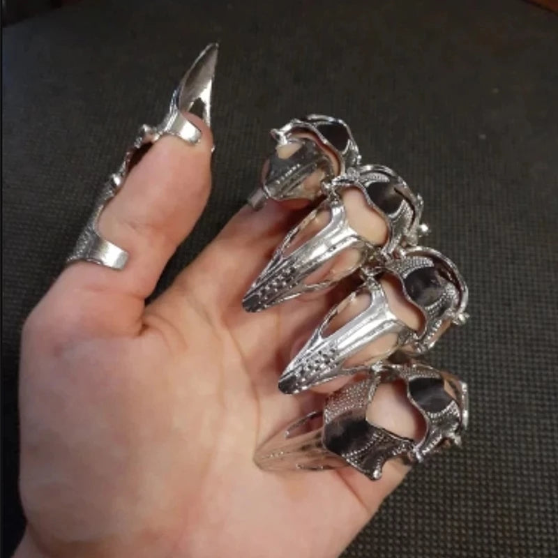 Metal Full Finger Claw Ring - DARK MOON