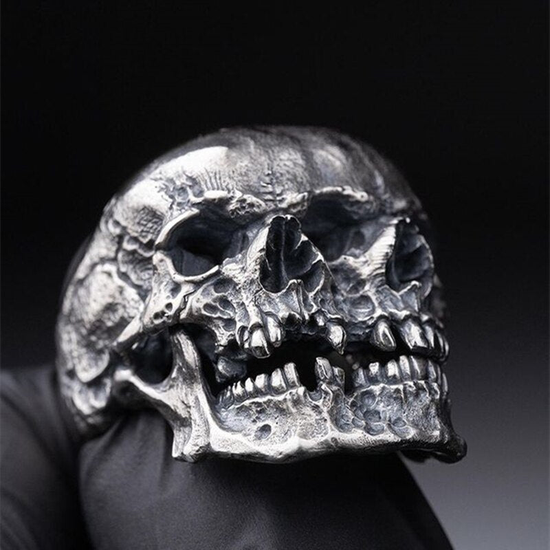 Conjoined Skull Ring - DARK MOON